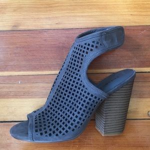 Gray/blue peep toe sandals with heel